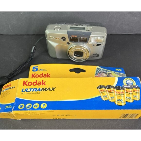 Pentax IQZoom 130M 35mm Point & Shoot Film Camera Strap + 3 Kodak Film Exp 2009 - Picture 8 of 8